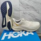 Hoka One Mach 6 LA Men’s Size 9.5 D Alabaster Cream Gold Running Shoes 1164032