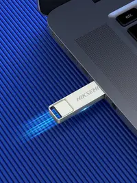 在飛比找Yahoo!奇摩拍賣優惠-海康威視4GB電腦U盤USB2.0車載8GB投標優盤32G金