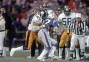 Cornerback Dwayne Woodruff of the Pittsburgh Steelers tackles wi- 1983 Old Photo