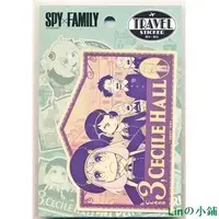 在飛比找Yahoo!奇摩拍賣優惠-Linの小鋪SPY×FAMILY 間諜家家酒 行李箱貼紙 賽