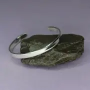 LADIES SILVER TORQUE BANGLE, SOLID, HANDCRAFTED 18g