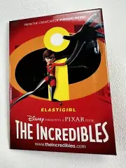 MOVIE RELEASE PINBACK BUTTON - MOVIE RELEASE - THE INCREDIBLES - ELASTIGIRL