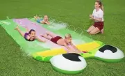 Bestway H2OGo Friendly Frog Slide 16ft Water Slide with sprinkler & 3 lanes