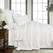 LEVTEX HOME Quilt Set King/Cal King Size 3-Piece Woven Floral Geometric White