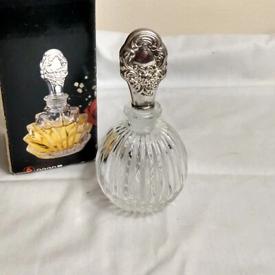 VINTAGE RIBBED GLASS 4-1/2" PERFUME BOTTLE WITH SILVER PLATED STOPPER 2ozs