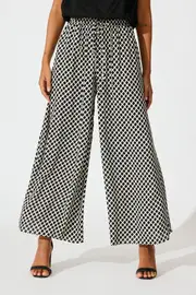 Goldie Wide Leg Pant in Black and Cream Geometric Print 8