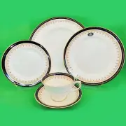 LEIGHTON by Aynsley 5 Piece Place Setting NEW NEVER USED made in England