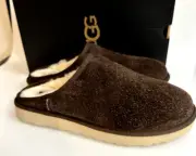 UGG Men's Size 12 Classic Slip on Shaggy Suede Slippers-Brown New in Box