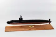USS Albuquerque (SSN-706) FLT I Submarine Model,Navy,Scale Model,Mahogany,20