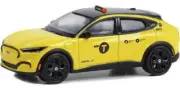 2022 Ford Mustang Mach-E California Route 1 NYC Taxi Hobby Exclusive 1:64