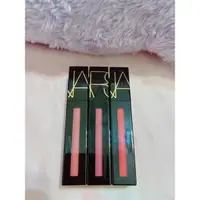 在飛比找蝦皮購物優惠-NARS 特霧唇誘 二手