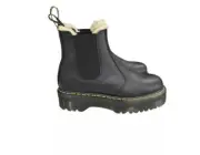 NIB Dr. Martens 2976 FUR LINED PLATFORM CHELSEA BOOTS SIZE 9 US BLACK B13