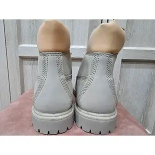 【全新，未落地】Timberland - 女款淺褐色磨砂革冰淇淋系列 6吋靴 (23.5公分) #女靴 #防水靴 #中統