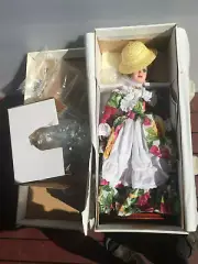 royal albert old country roses rosie doll figure ltd edition rare new in box