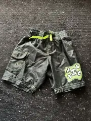 NWT Mish Boys Black Swim Board Shorts Skull Crossbones Bathing Suit 4T