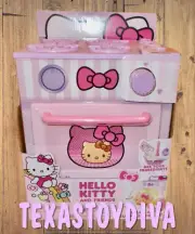 Cookeez Makery HELLO KITTY AND FRIENDS Oven Treatz Mystery Scented Plush Sounds!