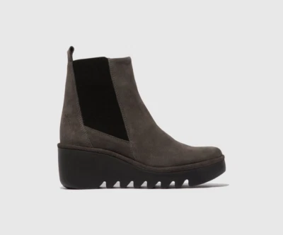 FLY LONDON Women's BAGU 012 Wedge Chelsea Ankle Boot, Suede Diesel, Size EU 37