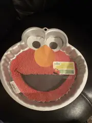 2105-3461 - Elmo Cake Pan By Wilton