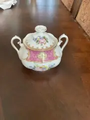 Royal Albert Lady Carlyle Lidded Sugar Bowl And Creamer