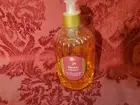 L'Occitane Rose 4 Reines Bath & Shower Gel 16.9 / 500ml Pump bottle
