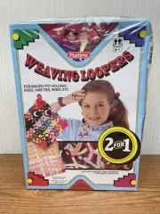 Vintage Pastime Weaving Loom & Weaving Loopers New Art Kit Pot Holders Rugs