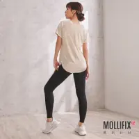 在飛比找momo購物網優惠-【Mollifix 瑪莉菲絲】條紋拚接訓練上衣、瑜珈服(卡其