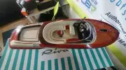LUXURY MODEL BOAT RIVA AQUARIVA IVORY HULL 84CM