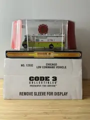 CODE 3 1/64 SCALE #12532 CHICAGO FIRE DEPARTMENT O'HARE LDV COMMAND TRUCK
