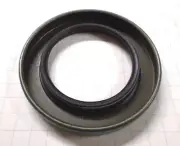 1953-54-55 BRITISH FORD OIL SEAL NATIONAL #1071 NEW OLD STOCK VINTAGE VERY NICE