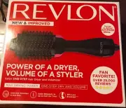 NWT REVLON One-Step Hair Dryer And Volumizer Hot Air Brush, Black