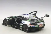Autoart ASTON MARTIN V12 VANTAGE BATHURST 12HRS ENDURANCE RACE 2015 1/18 #97 New