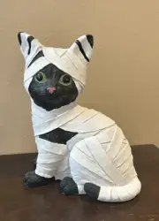 New Halloween Mummy Cat Figurine Decor spooky kitty black white new Sitting