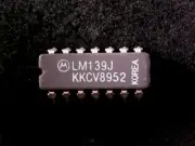 LM139J - Motorola Quad Comparator GENUINE (CERDIP-14)