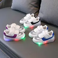 在飛比找樂天市場購物網優惠-2022春季新款兒童亮燈鞋LED運動鞋男童燈鞋韓版女童透氣發