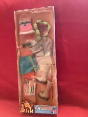 NEW 2004 Vintage Barbie MY SCENE FASHION SCENE Outfit e
