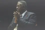 Coach John Thompson Georgetown Hoyas claps his hands at a playoff - Old Photo