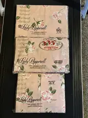 Vintage Lady Pepperell Set Fitted Sheet Flat Sheet Pillowcases NEWin Package