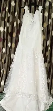 Wedding Bridal Gown NWT White Sz 14 Sweetheart Neck Sequins Lace Up Back