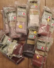 Lot of 17 Full + 4 Prtl CARON Latch Hook Rug Yarn 2.5" Spice Brown Brick Vtg 80s