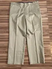 NWT Mens Dockers Classic Fit Anti-Wrinkle Khaki Pants Flat Front sz 38x30