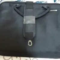在飛比找蝦皮購物優惠-Targus 電腦手提包 附背帶 防水 筆記型電腦 筆電