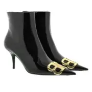 New in Box BALENCIAGA Black Leather Ankle Boots US6 EU36 Logo Patent Made Italy