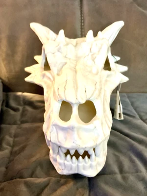 Place & Time Halloween Skeleton Dragon Skull LED Lights Decoration Bones