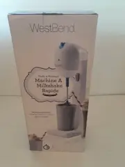 New WestBend Easy Blend 15oz. Milkshake Machine NIB