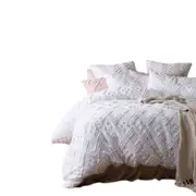 White Embroidered Vintage Washed Quilt Set