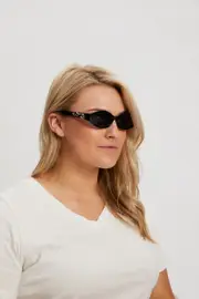 Black Angular Cat Eye Acrylic Frame Sunglasses