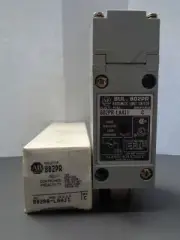 New Allen Bradley 802PR-LAAJ1 Proximity Limit Switch Series C 50/60Hz NIB