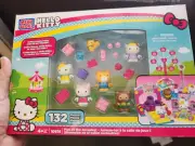 New 2014 MEGA BLOKS 10974 Hello Kitty FUN AT THE ARCADES! Play Set