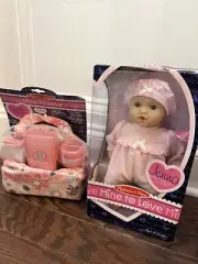 Melissa & Doug Mine to Love - Jenna 12" Baby Doll (4881) And Accessories