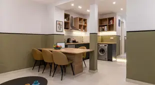 Suite 01-02-03 - Smart Cozy Suites - In the heart of Athens - 9 minutes from metro